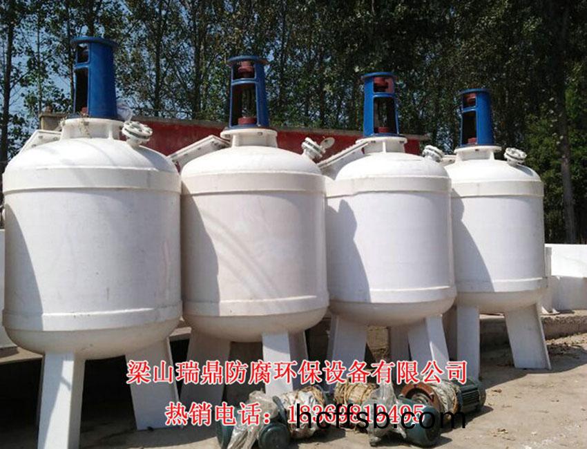 反應(yīng)(ying)釜的結(jié)(jie)構(gòu)組(zu)成